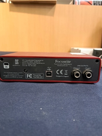 Focusrite - SCARLETT-2I2 2